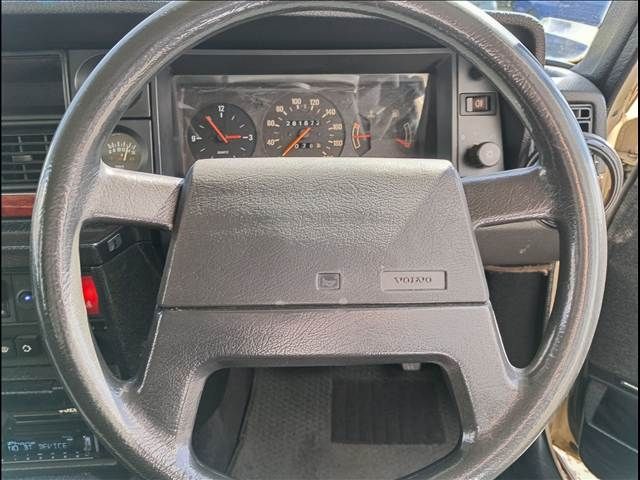 Ref No.A16021396 VOLVO 240 Image#15