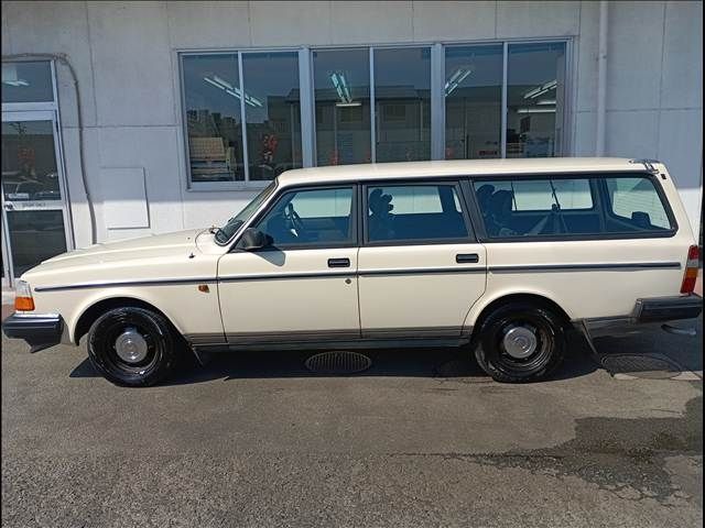 Ref No.A16021396 VOLVO 240 Image#8