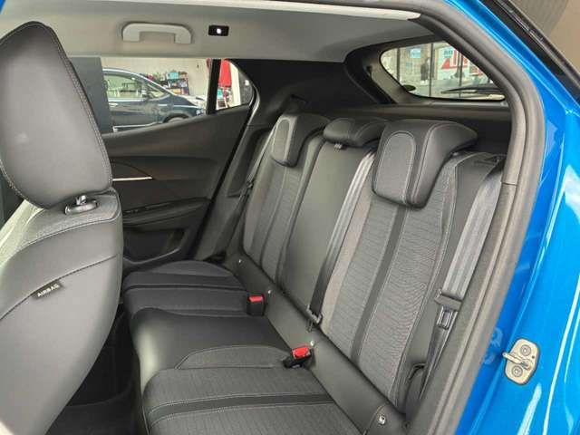 Ref No.A16021507 PEUGEOT 2008 Image#20