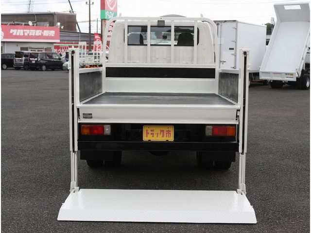 Ref No.A16021533 HINO DUTRO Image#13