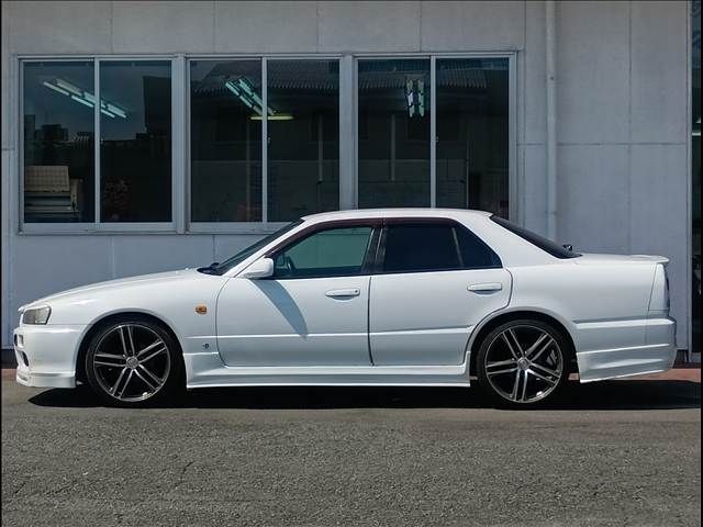 Ref No.A16021731 NISSAN SKYLINE Image#6