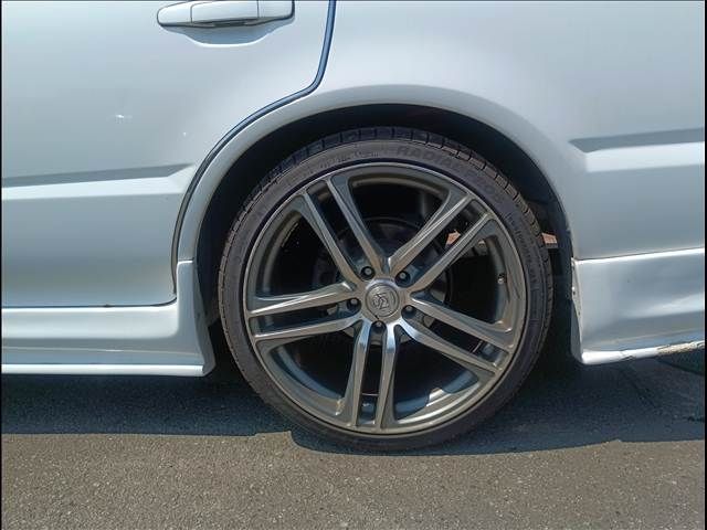 Ref No.A16021731 NISSAN SKYLINE Image#12