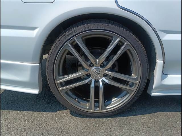 Ref No.A16021731 NISSAN SKYLINE Image#13