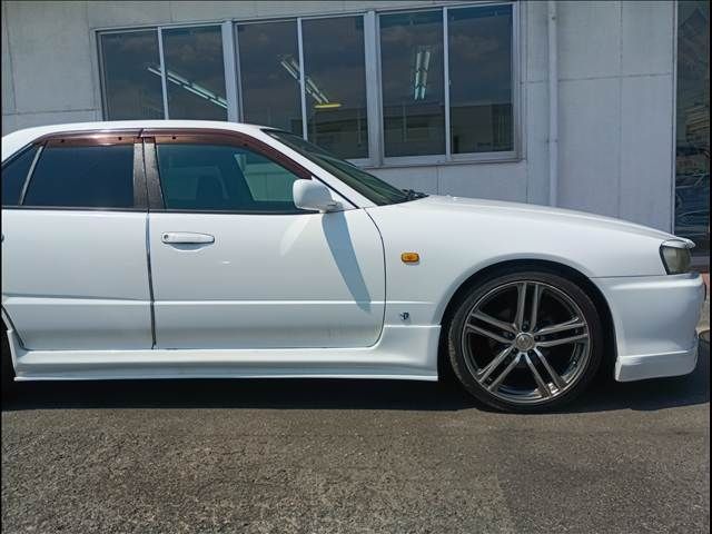 Ref No.A16021731 NISSAN SKYLINE Image#8