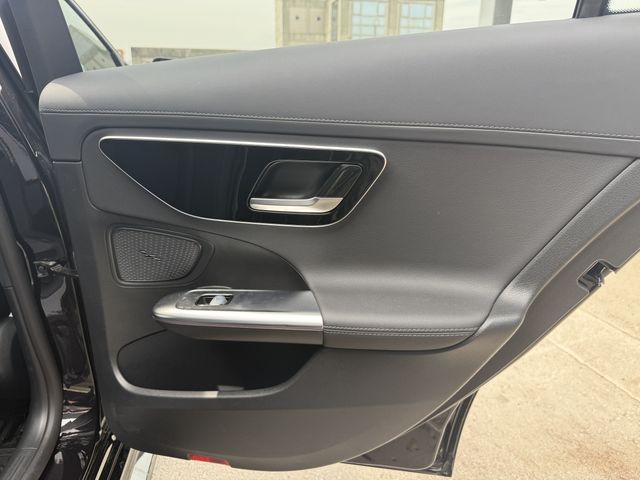 Ref No.A16021754 MERCEDES C CLASS Image#12