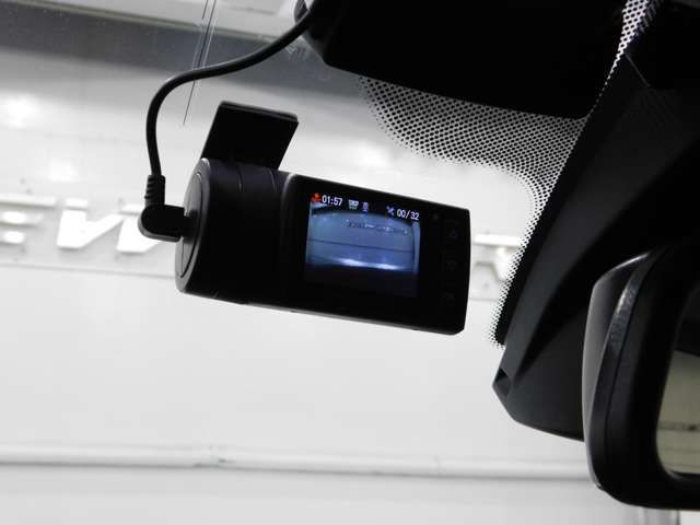 Ref No.A16028179 BMW 3 SERIES Image#16