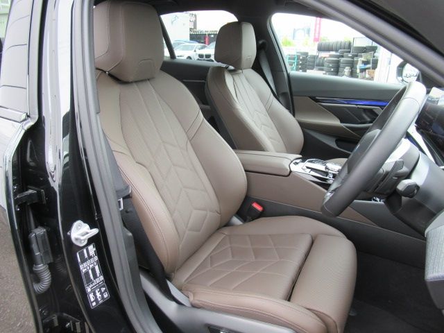 Ref No.A16028345 BMW 5 SERIES Image#17