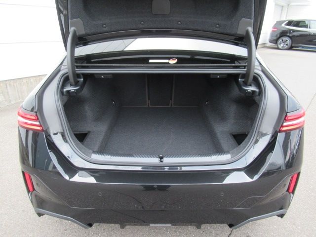 Ref No.A16028345 BMW 5 SERIES Image#12
