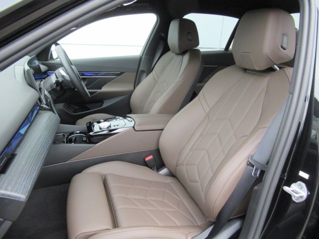 Ref No.A16028345 BMW 5 SERIES Image#3