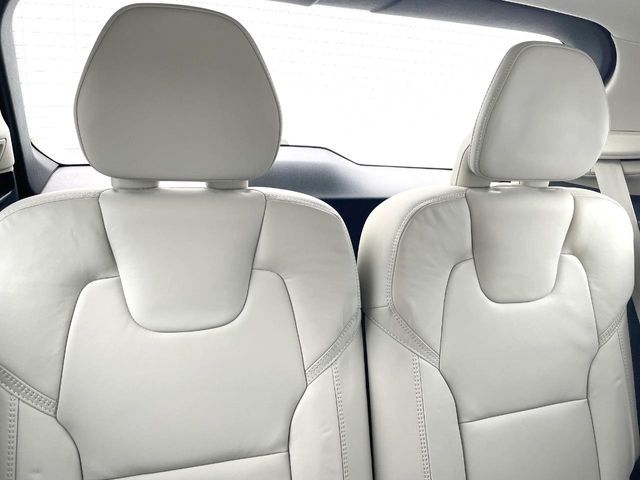 Ref No.A16028456 VOLVO XC90 Image#13