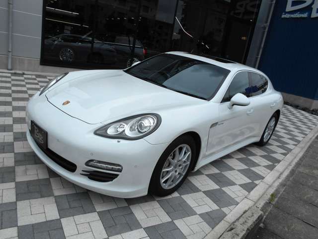 Ref No.A16028721 PORSCHE PANAMERA Image#9
