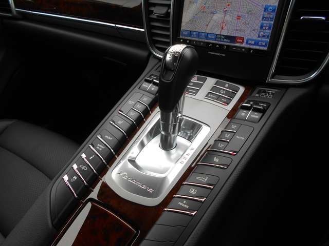 Ref No.A16028721 PORSCHE PANAMERA Image#14