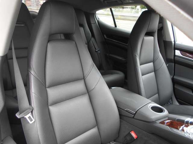 Ref No.A16028721 PORSCHE PANAMERA Image#11