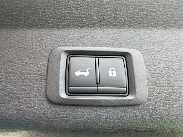 Ref No.A16028794 MITSUBISHI OUTLANDER PHEV Image#15