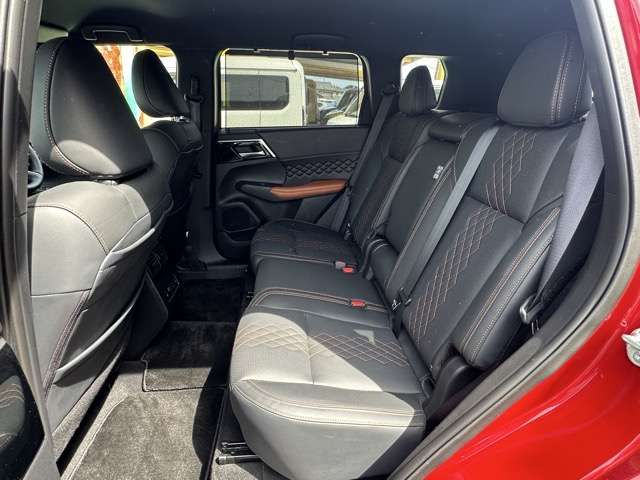 Ref No.A16028794 MITSUBISHI OUTLANDER PHEV Image#7
