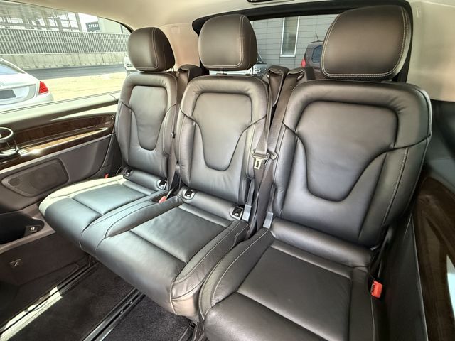 Ref No.A16028857 MERCEDES V CLASS Image#16