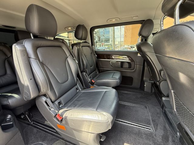 Ref No.A16028857 MERCEDES V CLASS Image#14