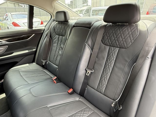 Ref No.A16028858 BMW 7 SERIES Image#13