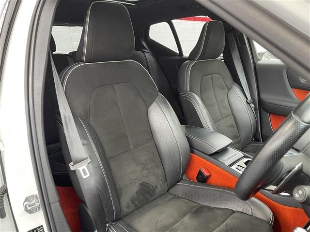 Ref No.A16028873 VOLVO XC40 Image#13