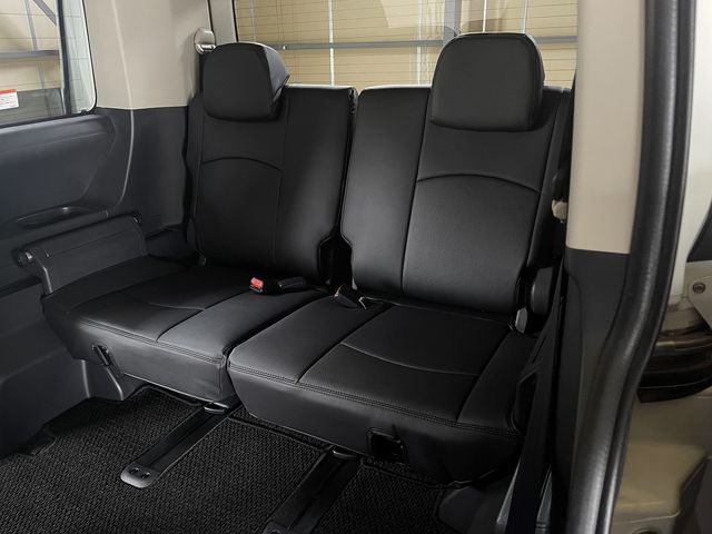 Ref No.A16028882 MITSUBISHI DELICA D5 Image#11