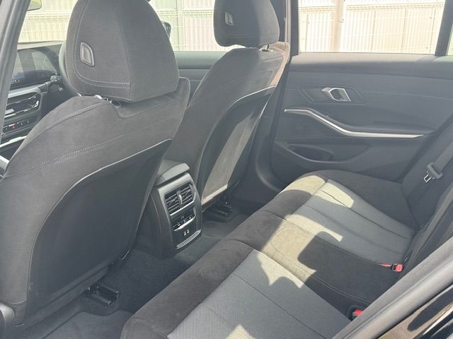 Ref No.A16045100 BMW 3 SERIES Image#13