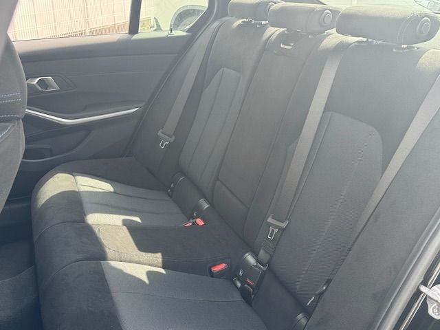 Ref No.A16045100 BMW 3 SERIES Image#14
