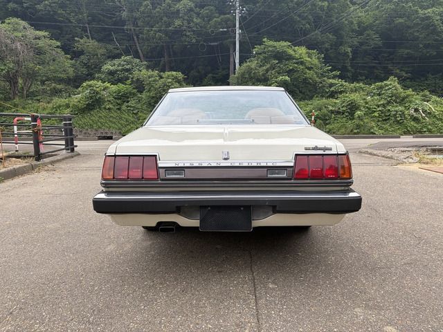 Ref No.A16045657 NISSAN CEDRIC Image#10