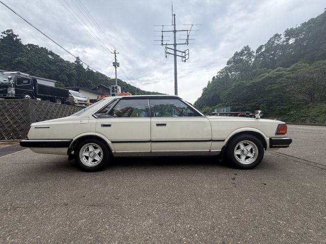 Ref No.A16045657 NISSAN CEDRIC Image#7