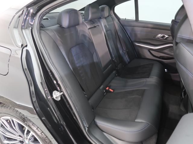Ref No.A16045915 BMW 3 SERIES Image#19