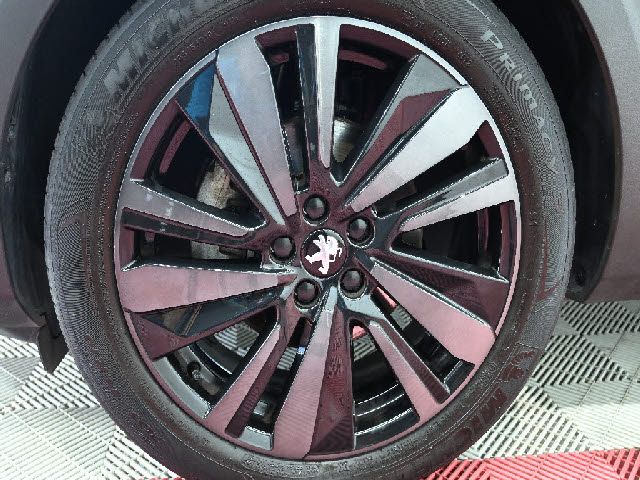 Ref No.A16045948 PEUGEOT 3008 Image#9
