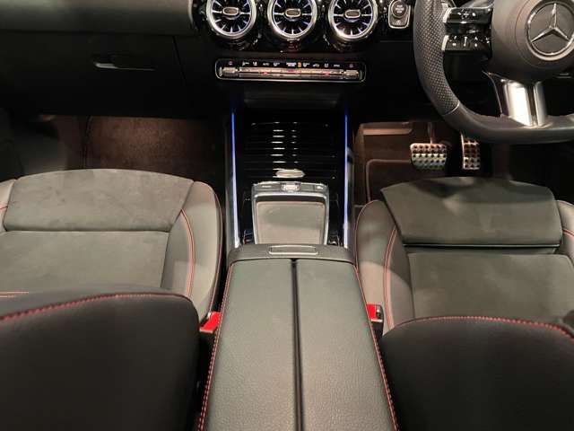 Ref No.A16046035 MERCEDES GLA CLASS Image#14