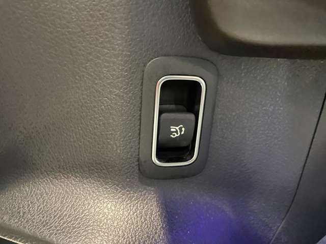 Ref No.A16046036 MERCEDES GLA CLASS Image#18