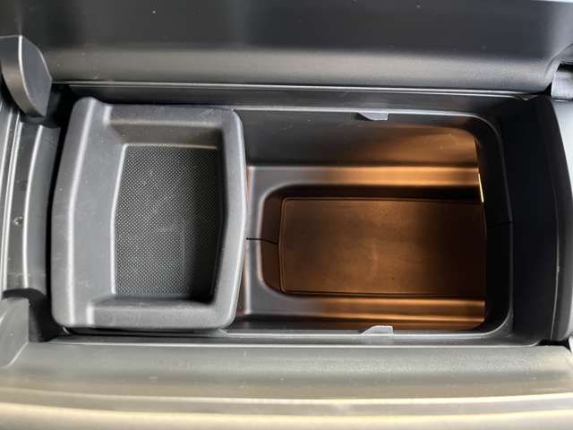 Ref No.A16046037 PEUGEOT 3008 Image#13