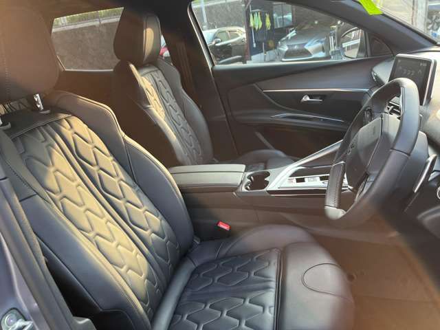 Ref No.A16046037 PEUGEOT 3008 Image#2