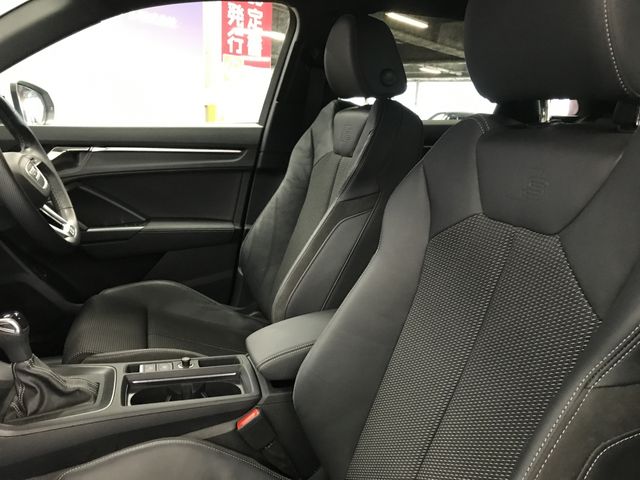 Ref No.A16046182 AUDI Q3 Image#9