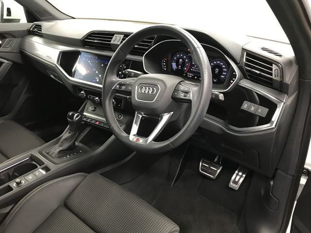 Ref No.A16046182 AUDI Q3 Image#8