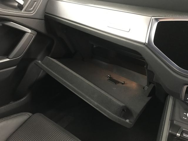 Ref No.A16046182 AUDI Q3 Image#17