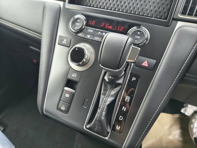 Ref No.A16046394 MITSUBISHI DELICA D5 Image#11