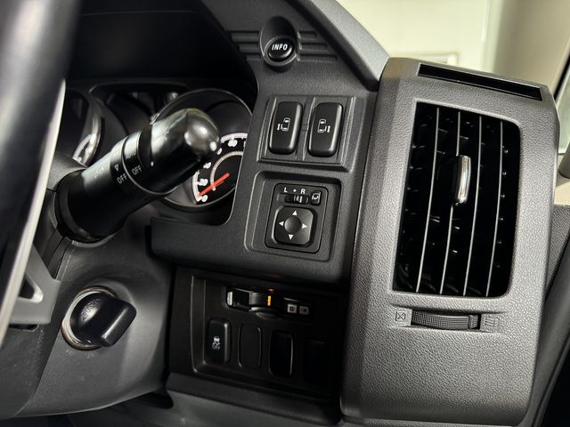 Ref No.A16046416 MITSUBISHI DELICA D5 Image#18