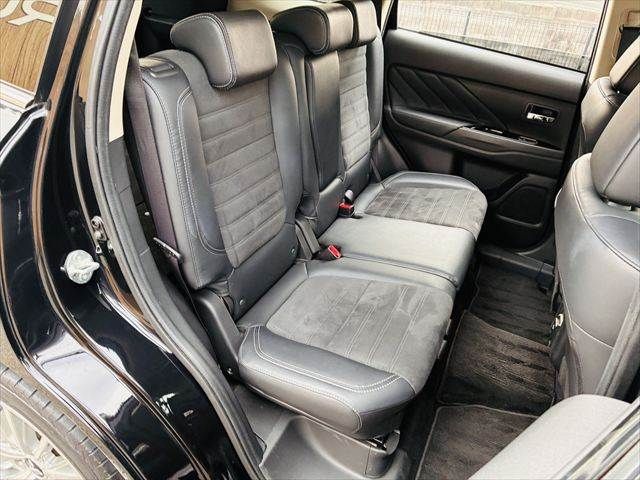 Ref No.A16058720 MITSUBISHI OUTLANDER PHEV Image#9