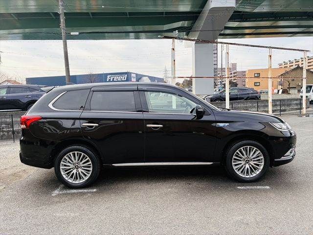 Ref No.A16058720 MITSUBISHI OUTLANDER PHEV Image#17