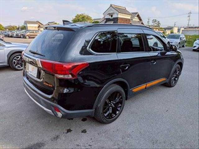 Ref No.A16058903 MITSUBISHI OUTLANDER Image#16
