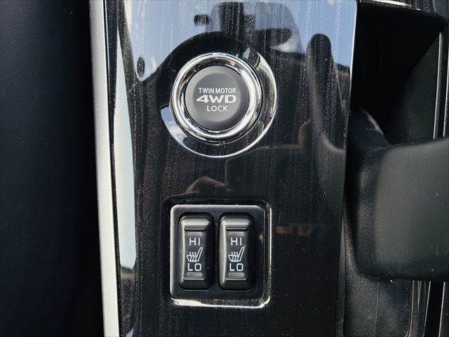 Ref No.A16058910 MITSUBISHI OUTLANDER PHEV Image#8