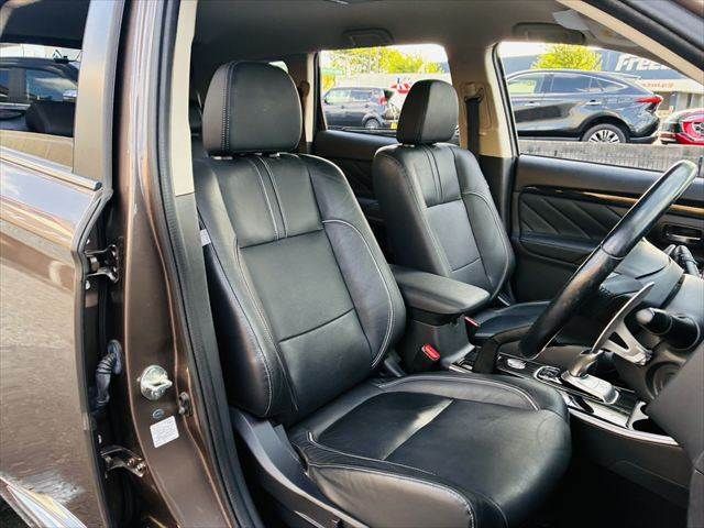 Ref No.A16058910 MITSUBISHI OUTLANDER PHEV Image#11