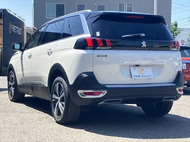 Ref No.A16058979 PEUGEOT 5008 Image#20