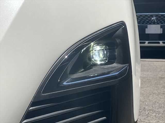 Ref No.A16058979 PEUGEOT 5008 Image#13