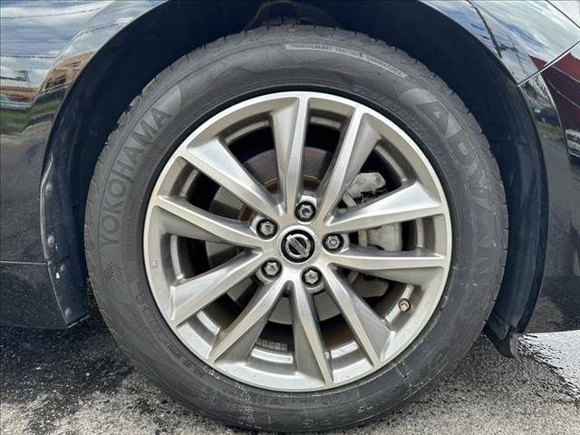 Ref No.A16060162 NISSAN SKYLINE Image#12