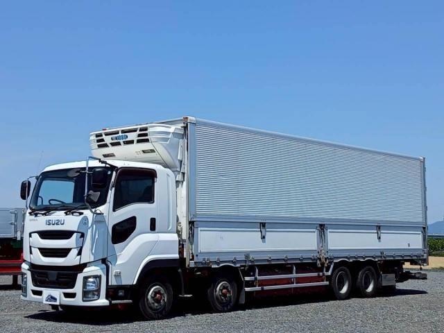 ISUZU GIGA