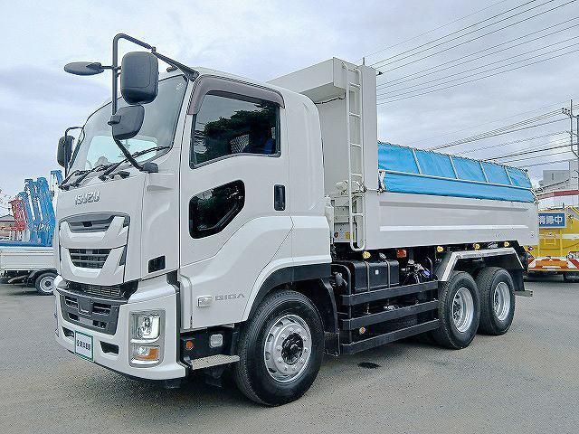 ISUZU GIGA