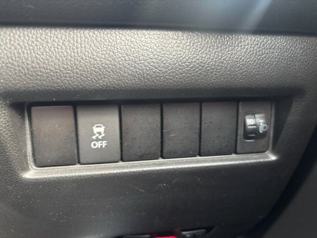 Ref No.A16075273 SUZUKI SWIFT Image#11